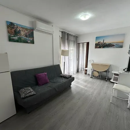 Apartment Pino Alto