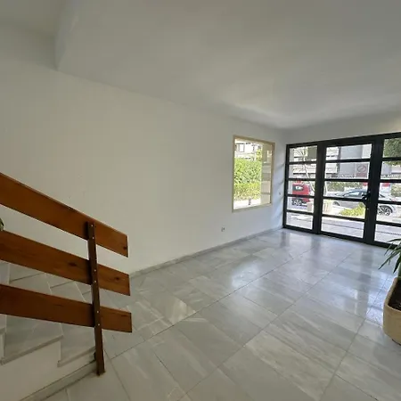 Apartment Pino Alto *